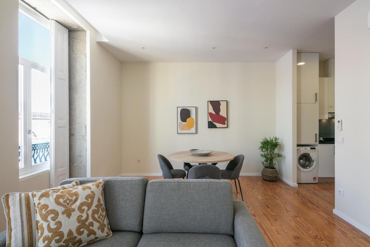 Bo - Fernandes Tomas Apartment Порто Екстериор снимка